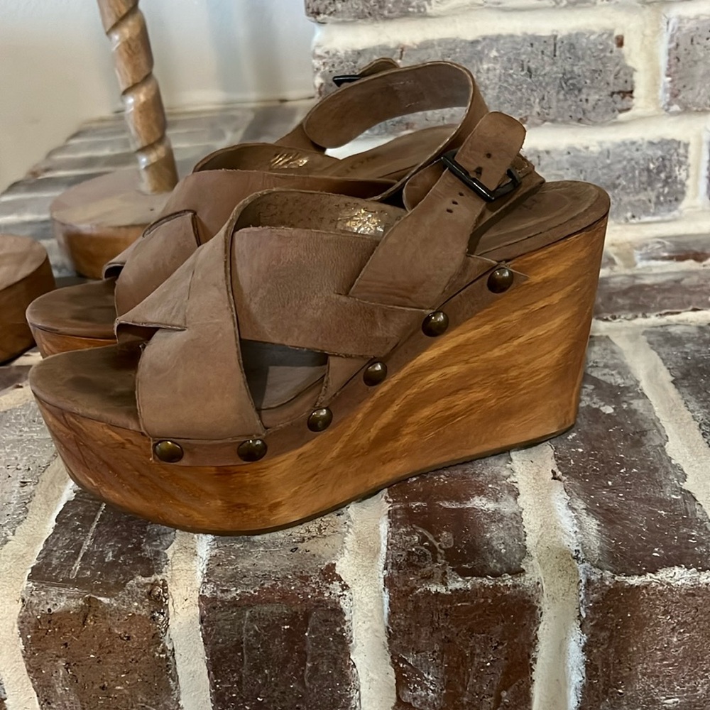 Five Worlds real leather and wood platform sandals